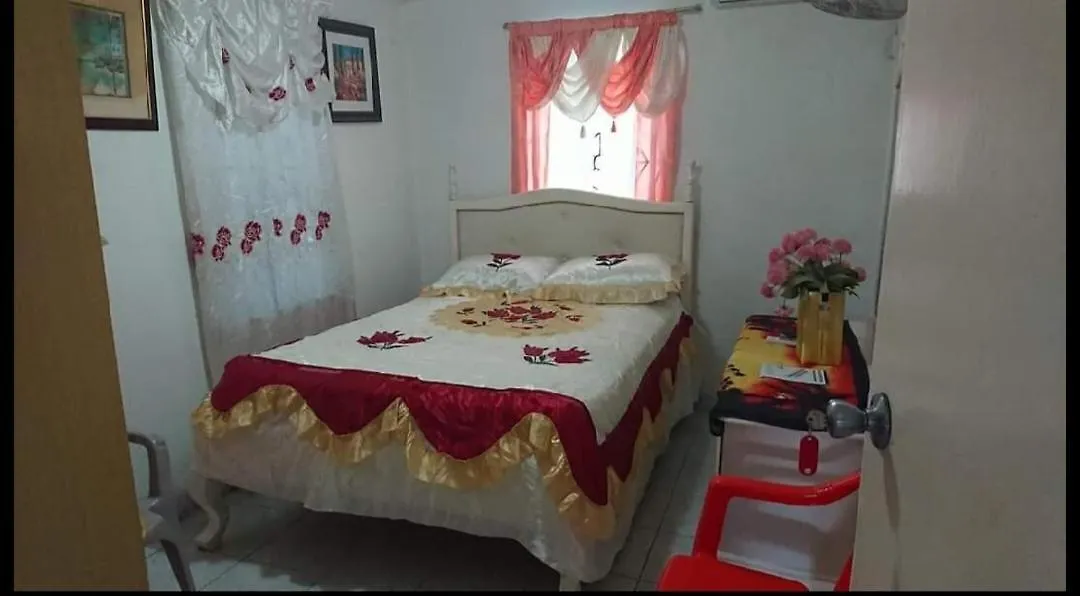 Forest Court Guest House Portmore 0*,  Jamaica